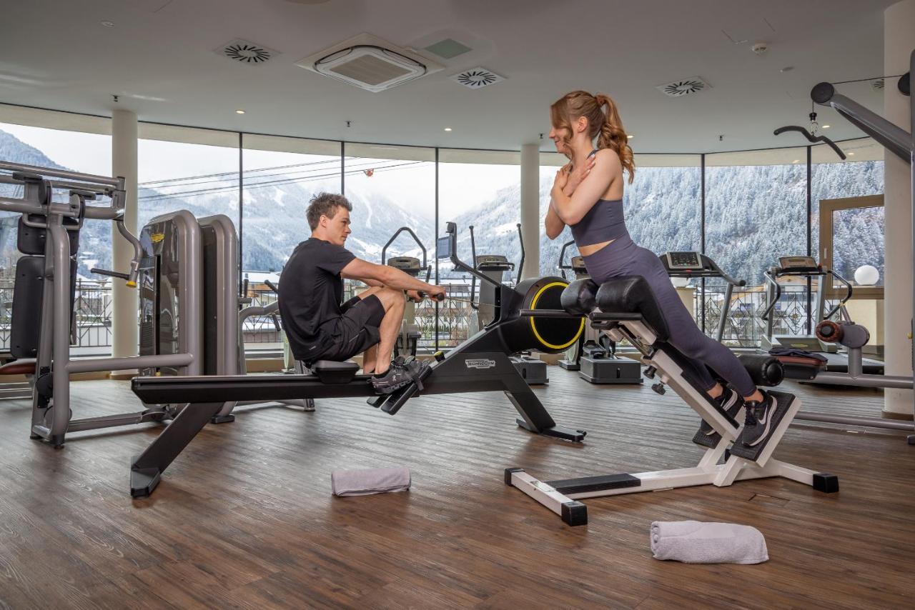Strass - Sport & Spa Hotel Mayrhofen Kültér fotó
