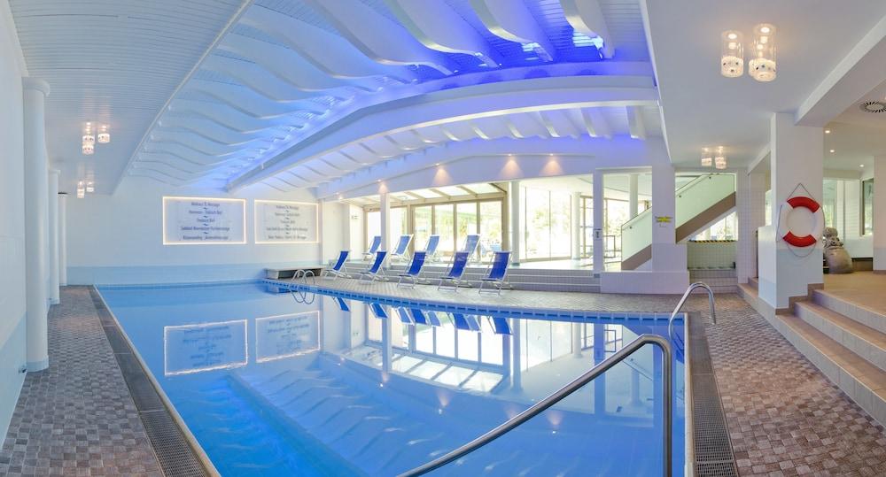 Strass - Sport & Spa Hotel Mayrhofen Kültér fotó