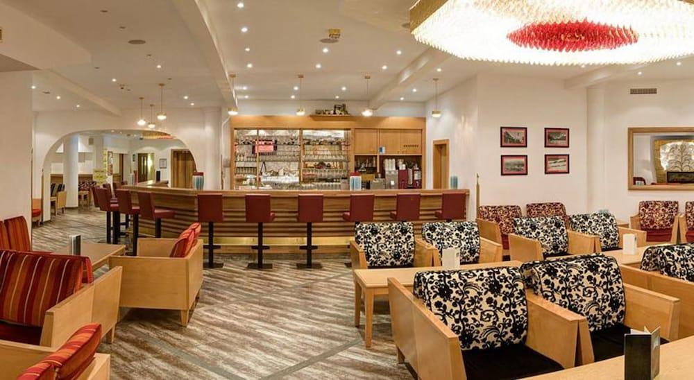 Strass - Sport & Spa Hotel Mayrhofen Kültér fotó